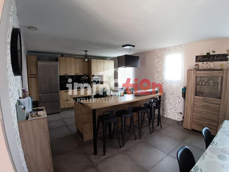 Maison - 96 m² - 4 pièces