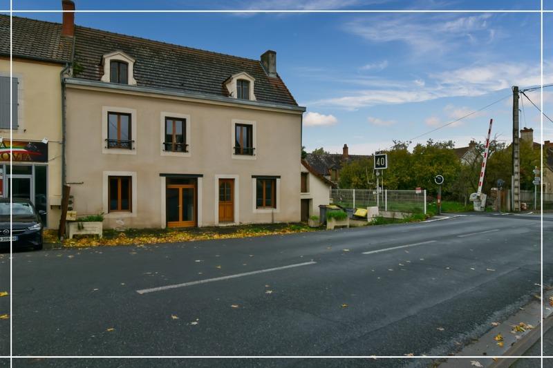 Immeuble - 180 m² - 7 pièces