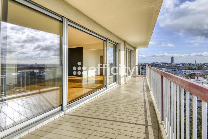 Appartement - 157 m² - 6 pièces