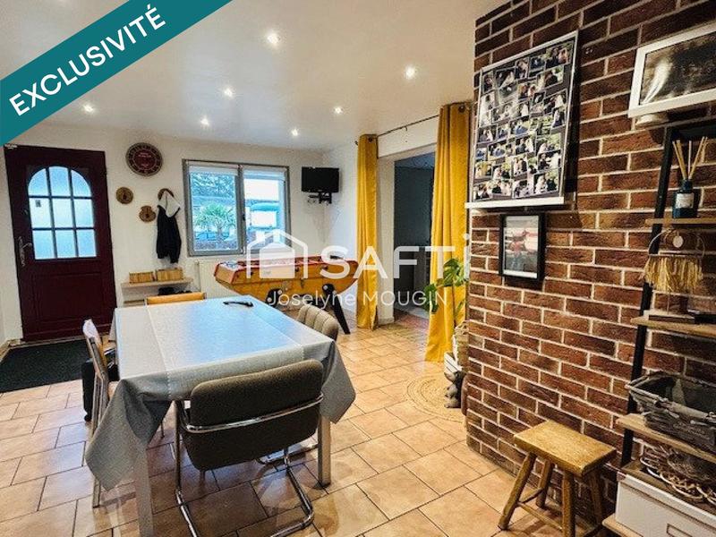 Maison - 270 m² - 9 pièces