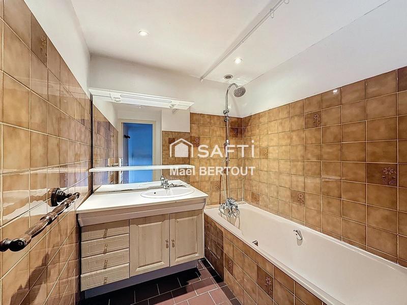 Appartement - 79 m² - 3 pièces