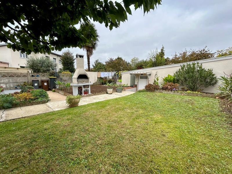 Maison - 100 m² - 5 pièces