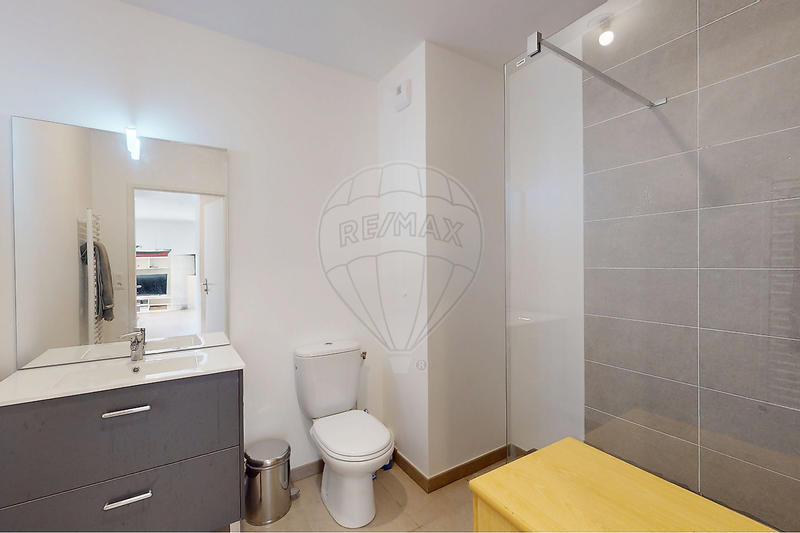 Appartement - 95 m² - 4 pièces