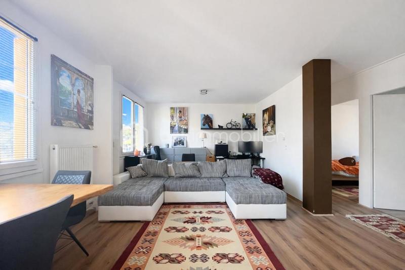 Appartement - 57 m² - 3 pièces