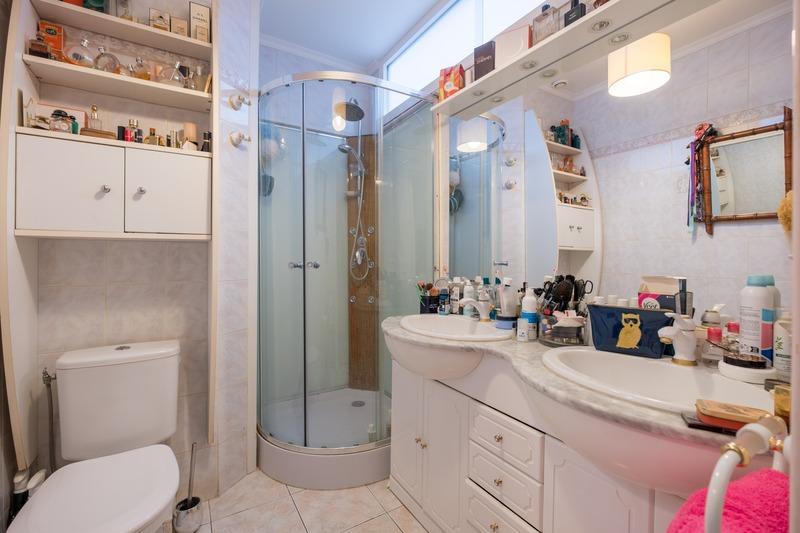 Appartement ancien - 122 m² - 4 pièces