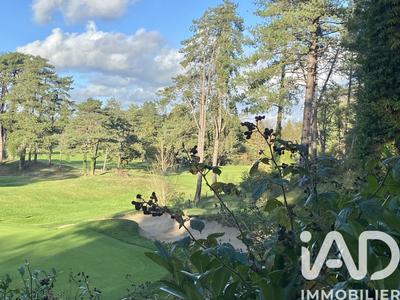 Maison - 235 m² - 10 pièces