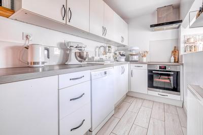 Maison - 142 m² - 6 pièces