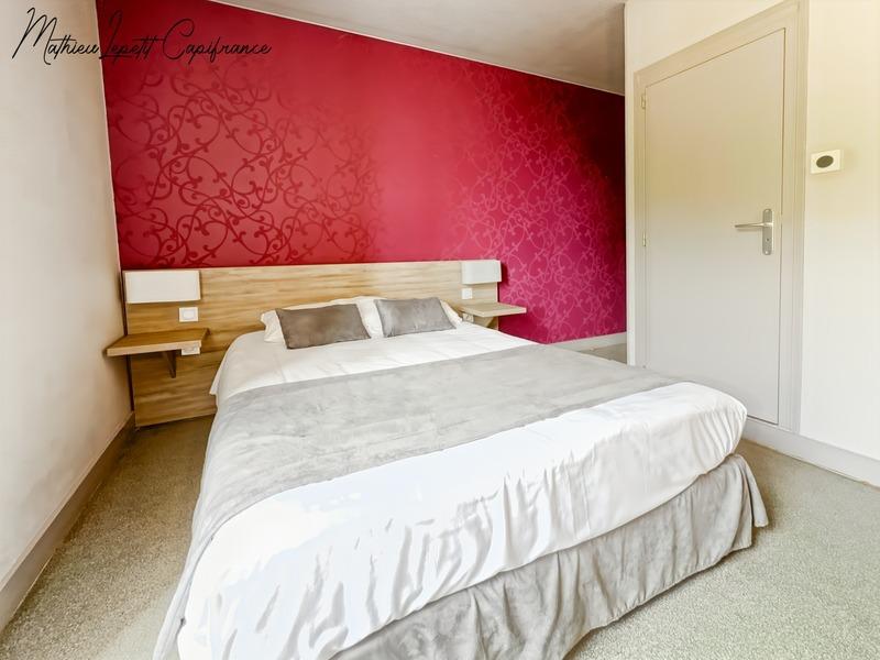 Maison en pierre - 550 m² - 14 pièces