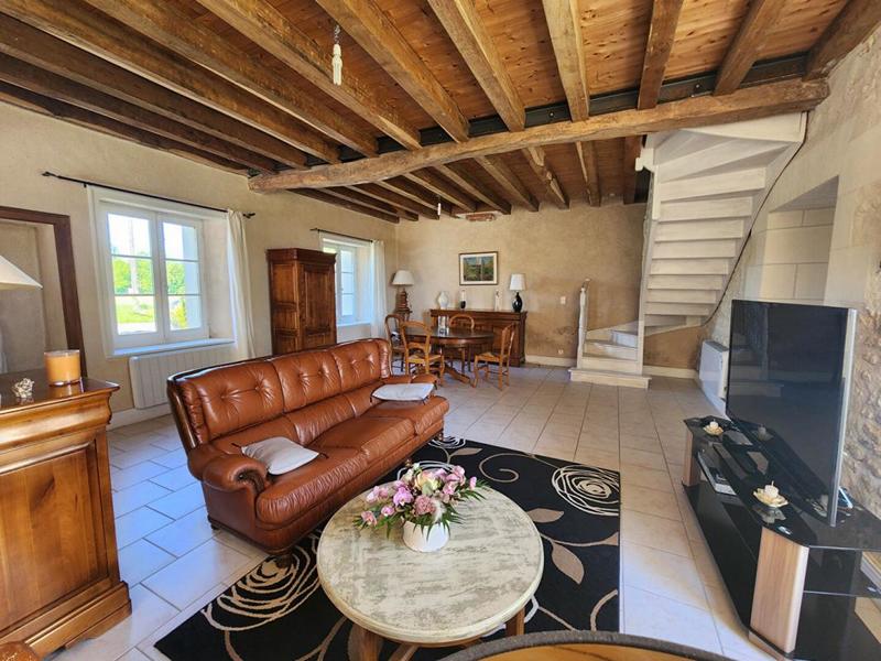 Maison - 255 m² - 7 pièces