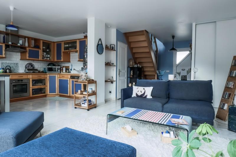 Maison - 95 m² - 5 pièces