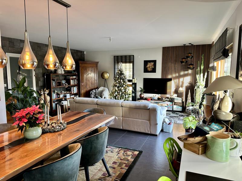 Appartement - 92 m² - 3 pièces