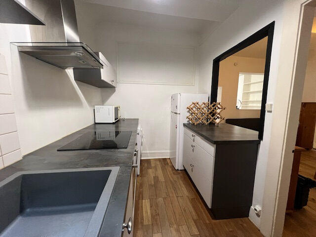 Appartement - 60 m² - 2 pièces