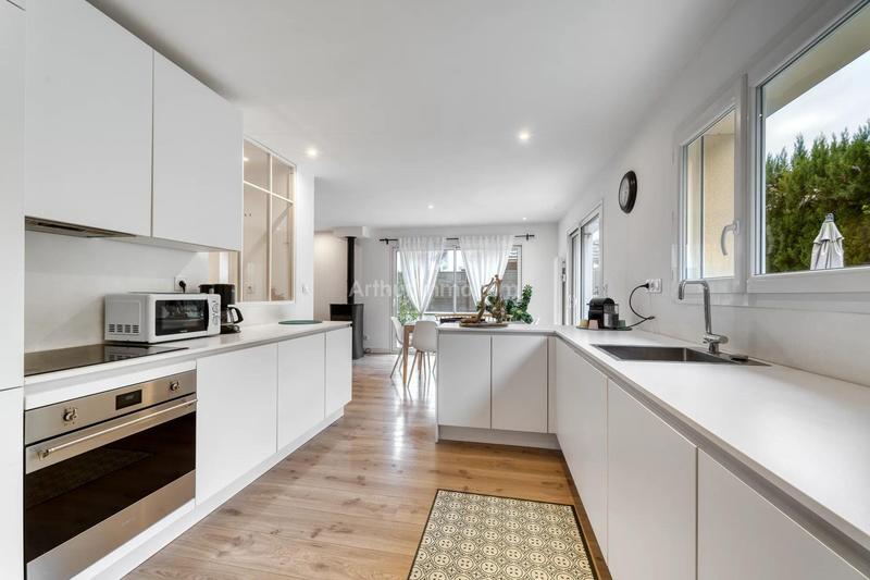 Maison - 96 m² - 4 pièces