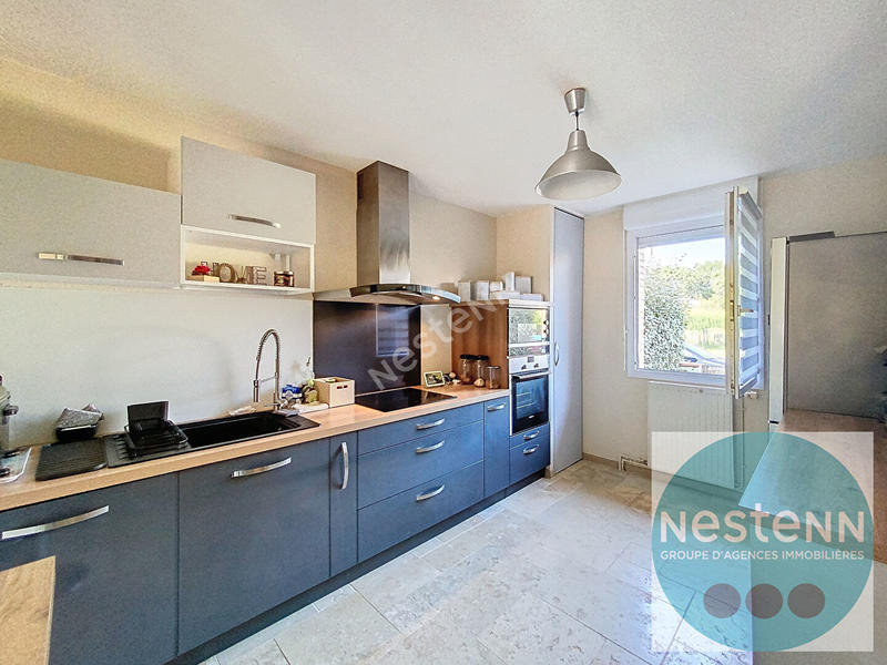 Maison - 93 m² - 4 pièces