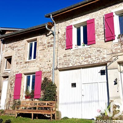 Maison de village - 164 m² - 7 pièces