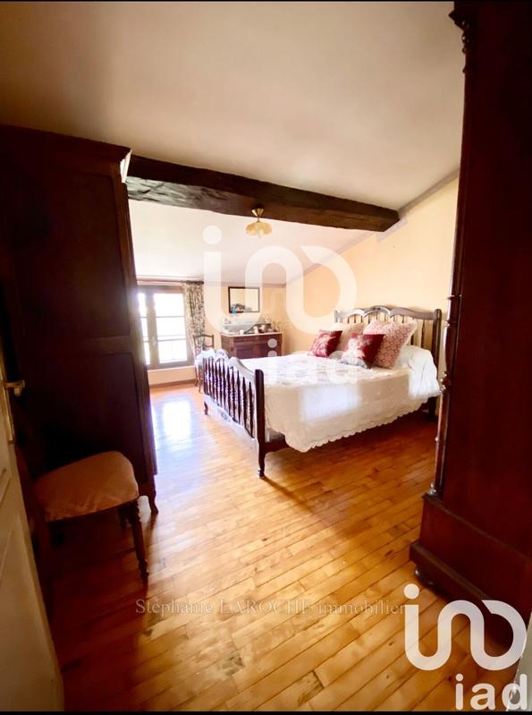 Maison - 307 m² - 8 pièces