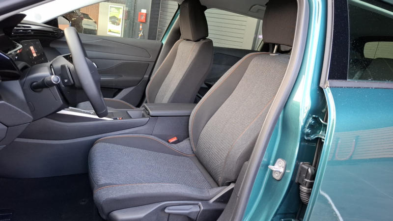 Peugeot 308 Sw III BlueHDi 130 Eat8 Style