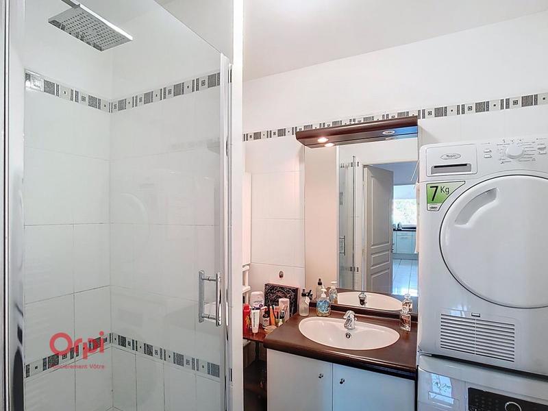 Appartement - 94 m² - 4 pièces