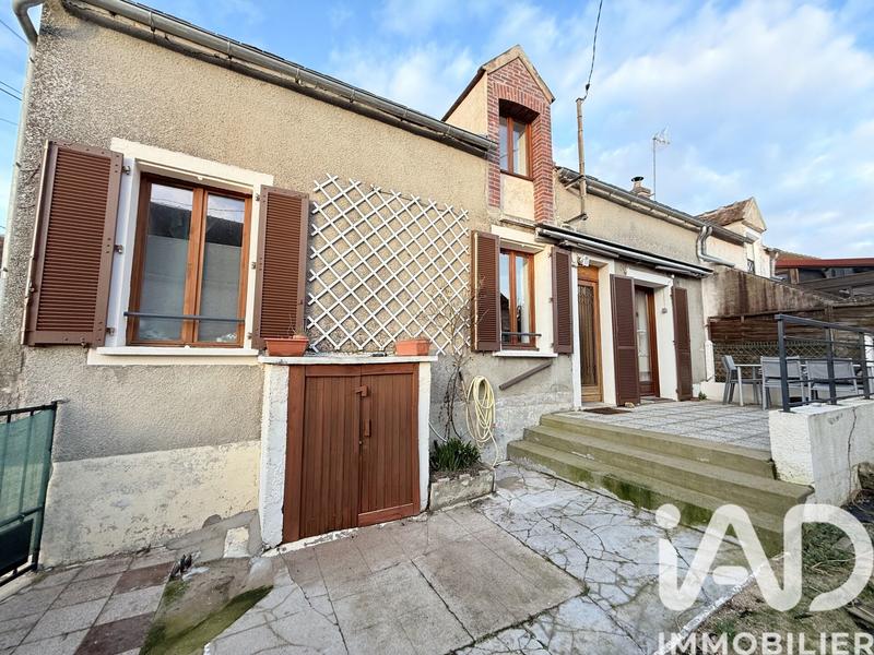 Maison de village - 85 m² - 4 pièces