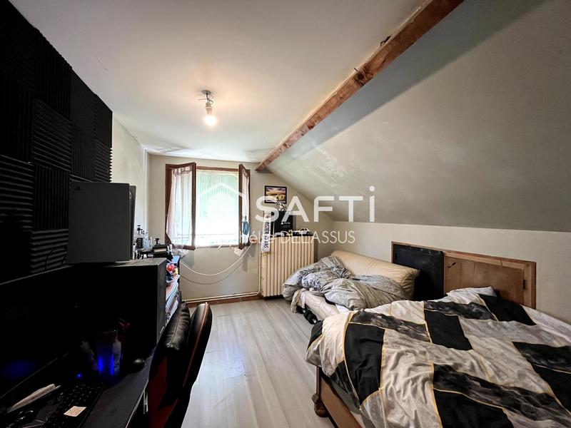 Maison - 130 m² - 6 pièces