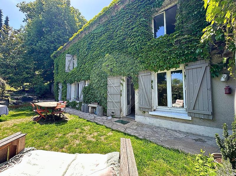 Propriété - 140 m² - 5 pièces