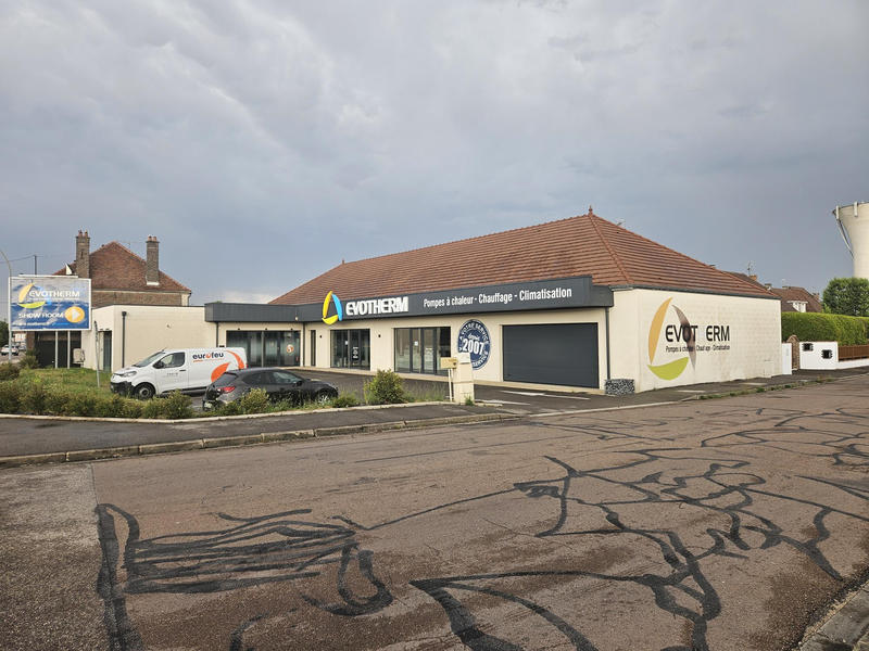 Local commercial - 390 m²