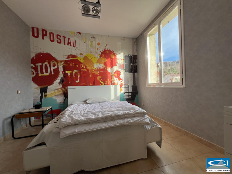 Villa - 189 m² - 7 pièces