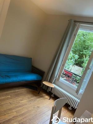 Chambre - 13 m² - 1 pièce