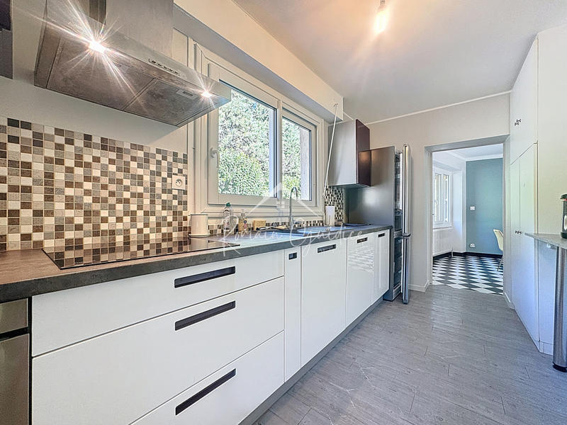 Maison - 106 m² - 5 pièces