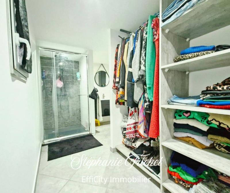 Maison - 120 m² - 8 pièces