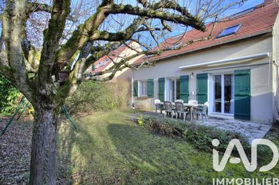 Maison - 113 m² - 5 pièces