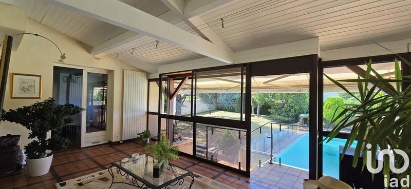 Maison - 235 m² - 7 pièces