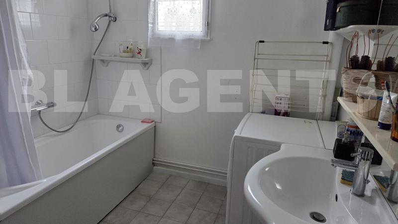 Pavillon - 122 m² - 7 pièces