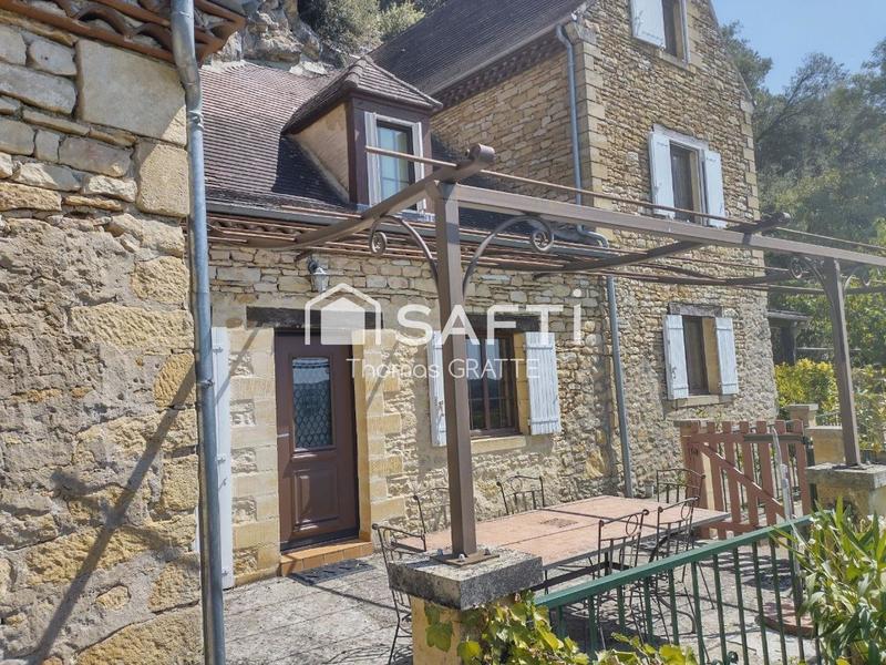 Maison - 100 m² - 6 pièces