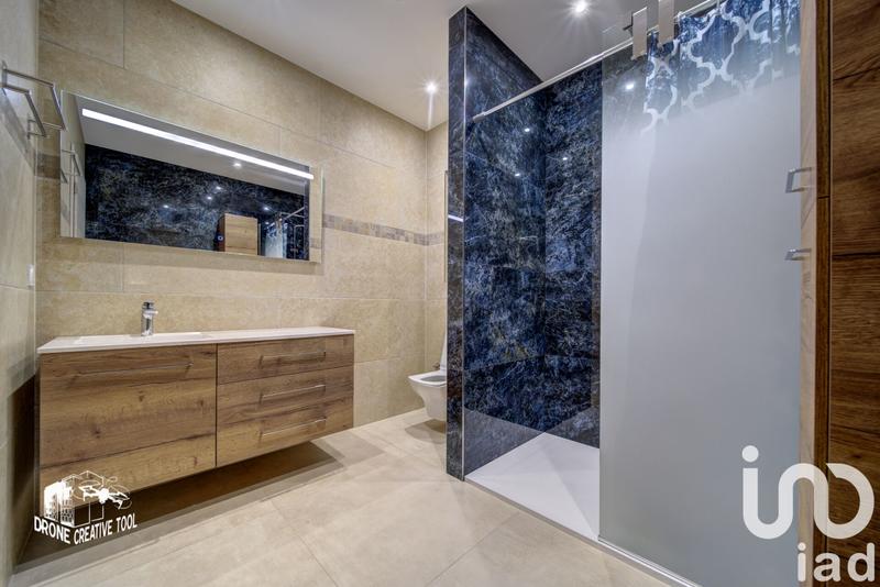 Maison - 175 m² - 7 pièces