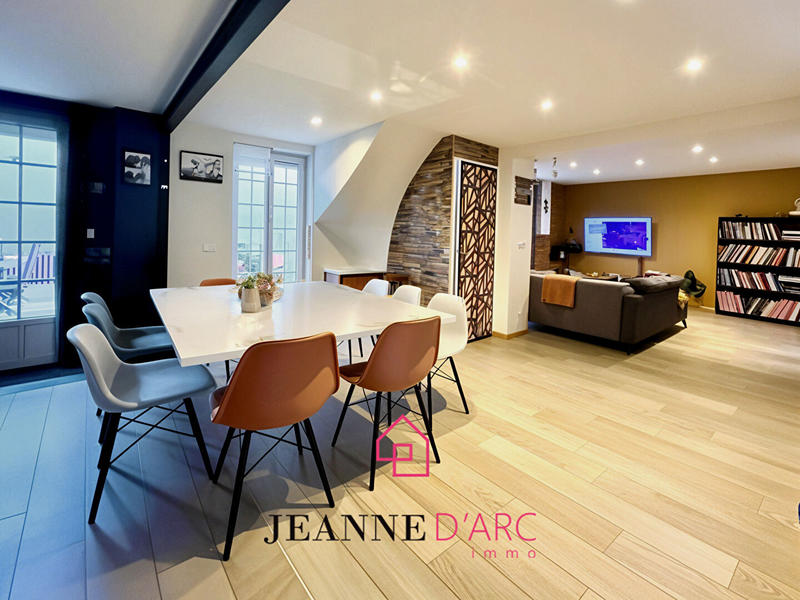 Maison - 135 m² - 4 pièces