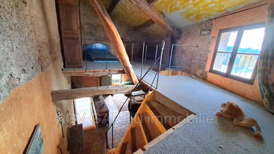 Maison de village - 85 m² - 3 pièces