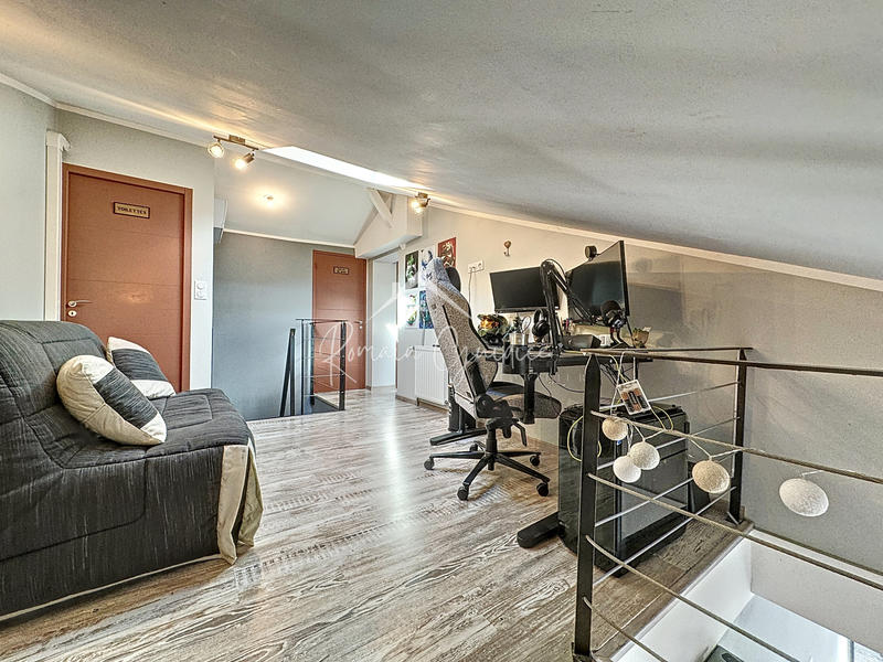 Duplex - 99 m² - 3 pièces