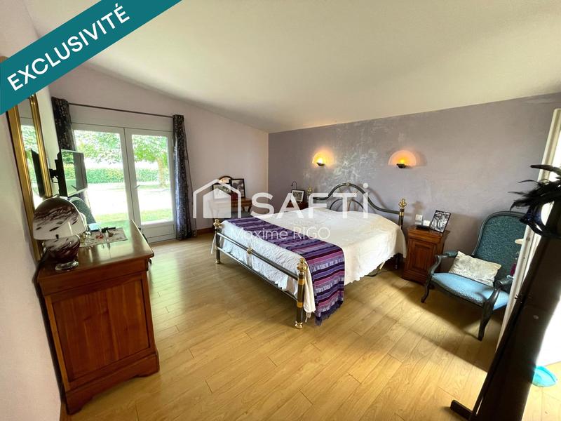 Maison - 518 m² - 12 pièces