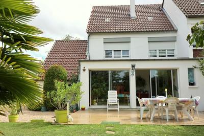 Maison - 115 m² - 6 pièces