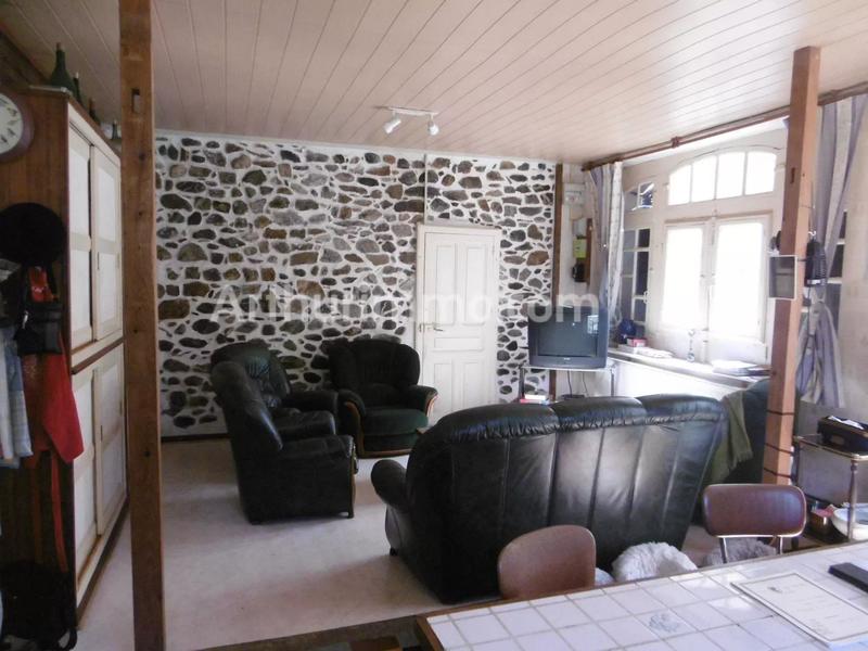 Maison - 260 m² - 10 pièces