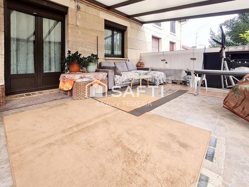 Maison - 135 m² - 6 pièces