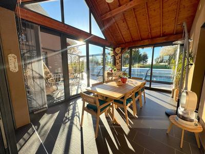 Maison - 205 m² - 5 pièces