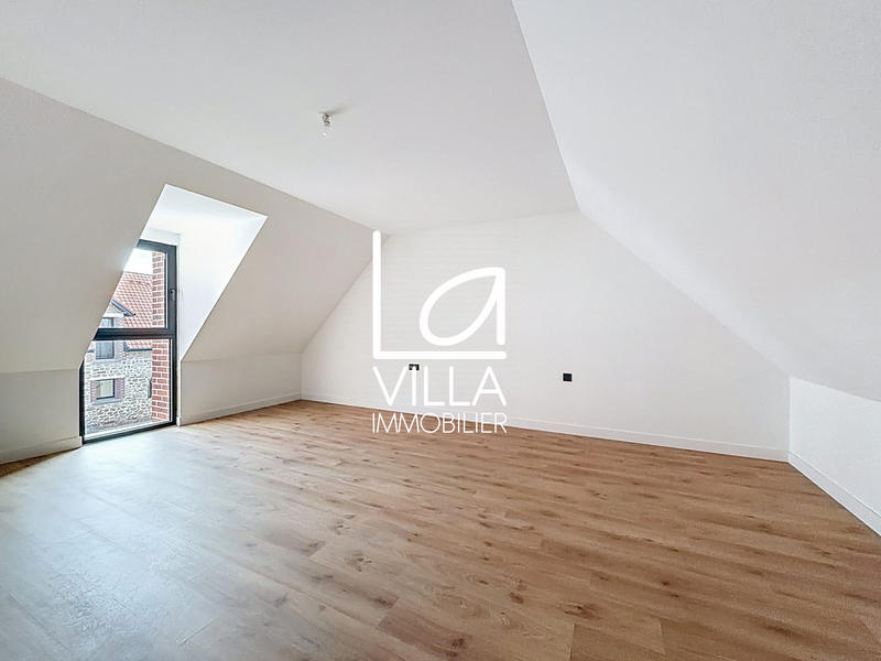 Maison - 137 m² - 5 pièces