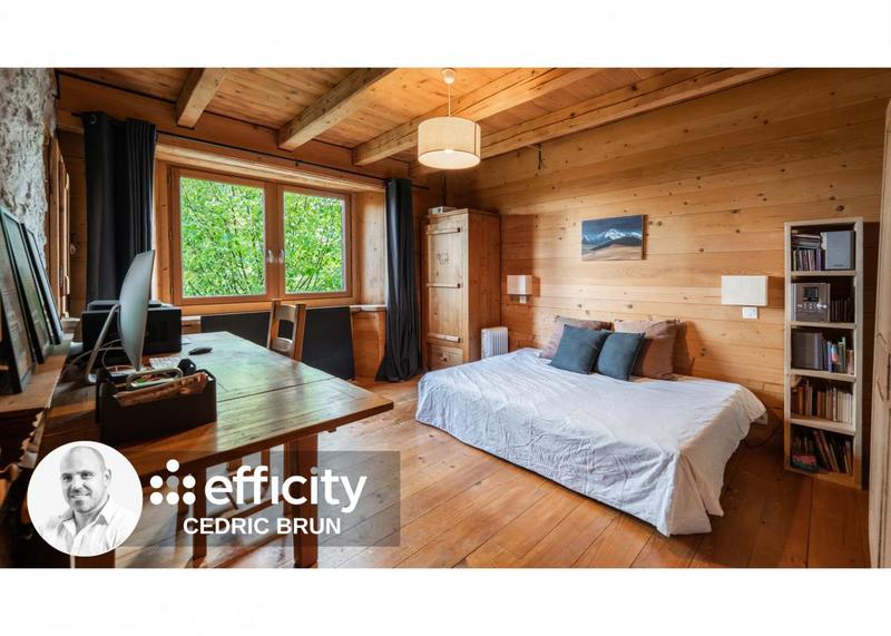 Maison - 280 m² - 7 pièces