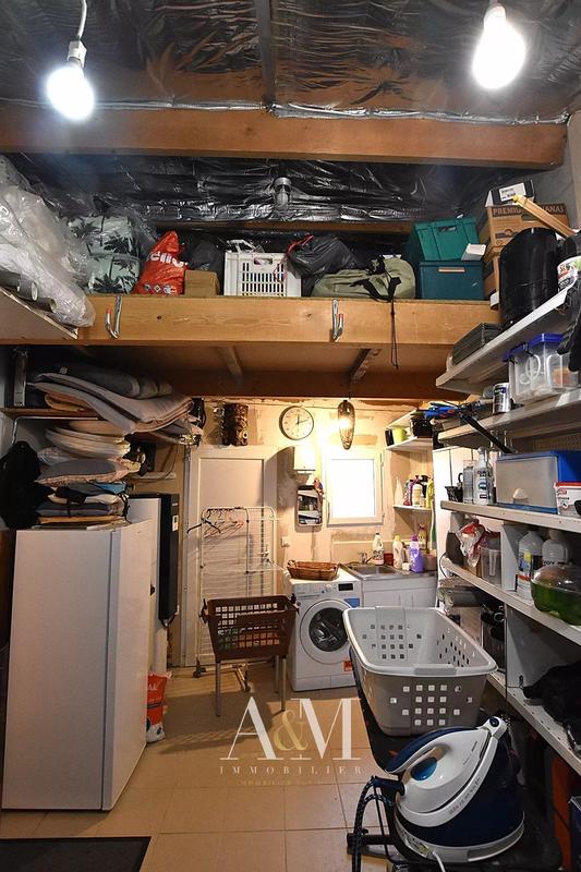 Maison - 90 m² - 4 pièces