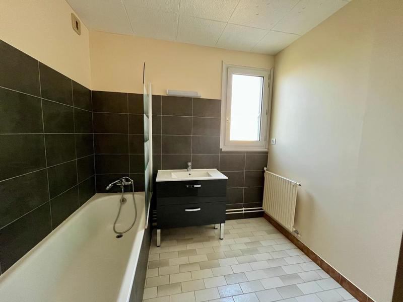 Appartement - 87 m² - 4 pièces