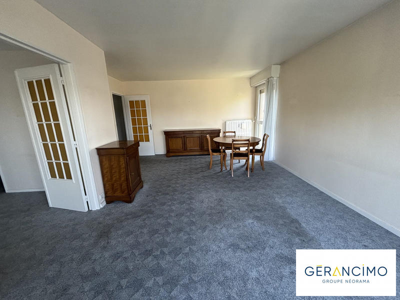 Appartement - 84 m² - 4 pièces
