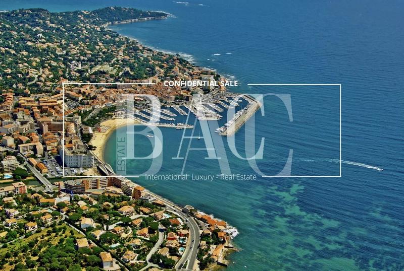 Villa - 275 m² - 8 pièces