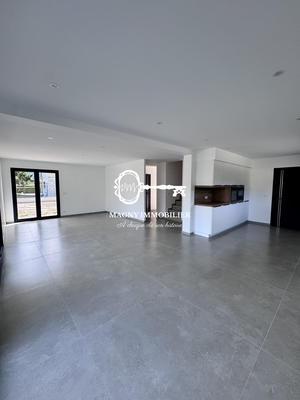 Maison - 120 m² - 4 pièces